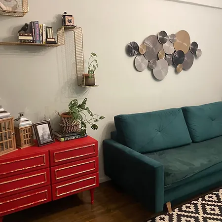 Yeni Jami Apartment *